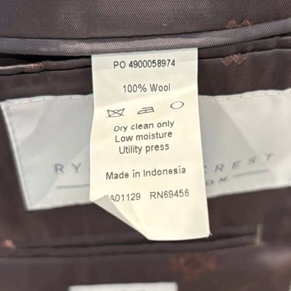 Ryan Seacrest Distinction Plaid Wool Blazer Red Check 100% Wool 40L🧥✨ - Picture 6 of 7